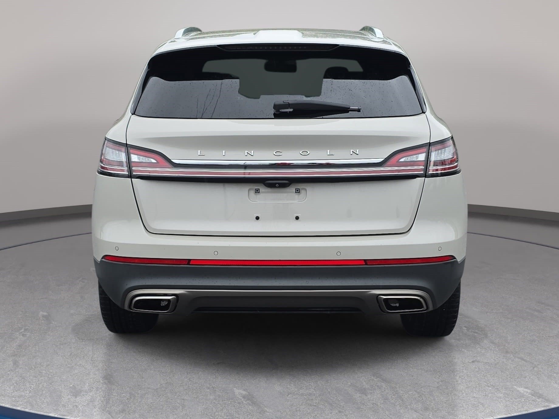 Certified 2023 Lincoln Nautilus Reserve AWD/4WD image 6