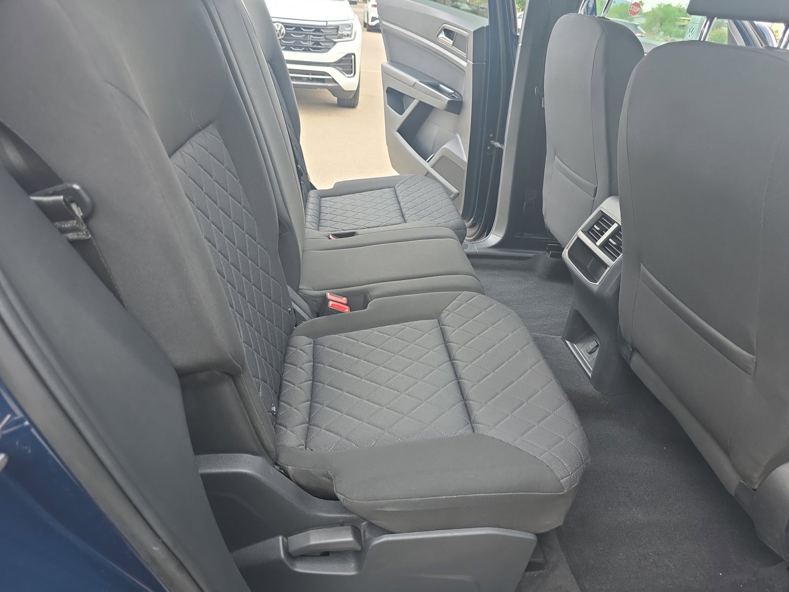 Used 2020 Volkswagen Atlas Cross Sport S FWD image 18