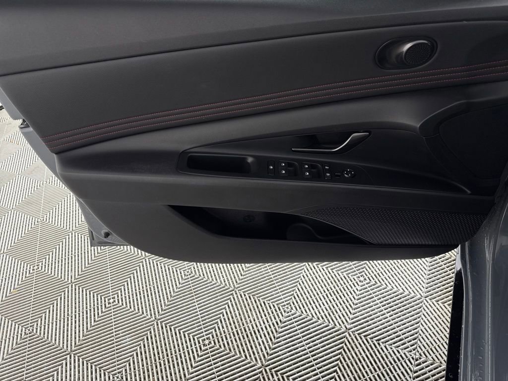 Certified 2023 Hyundai Elantra N Line image 12