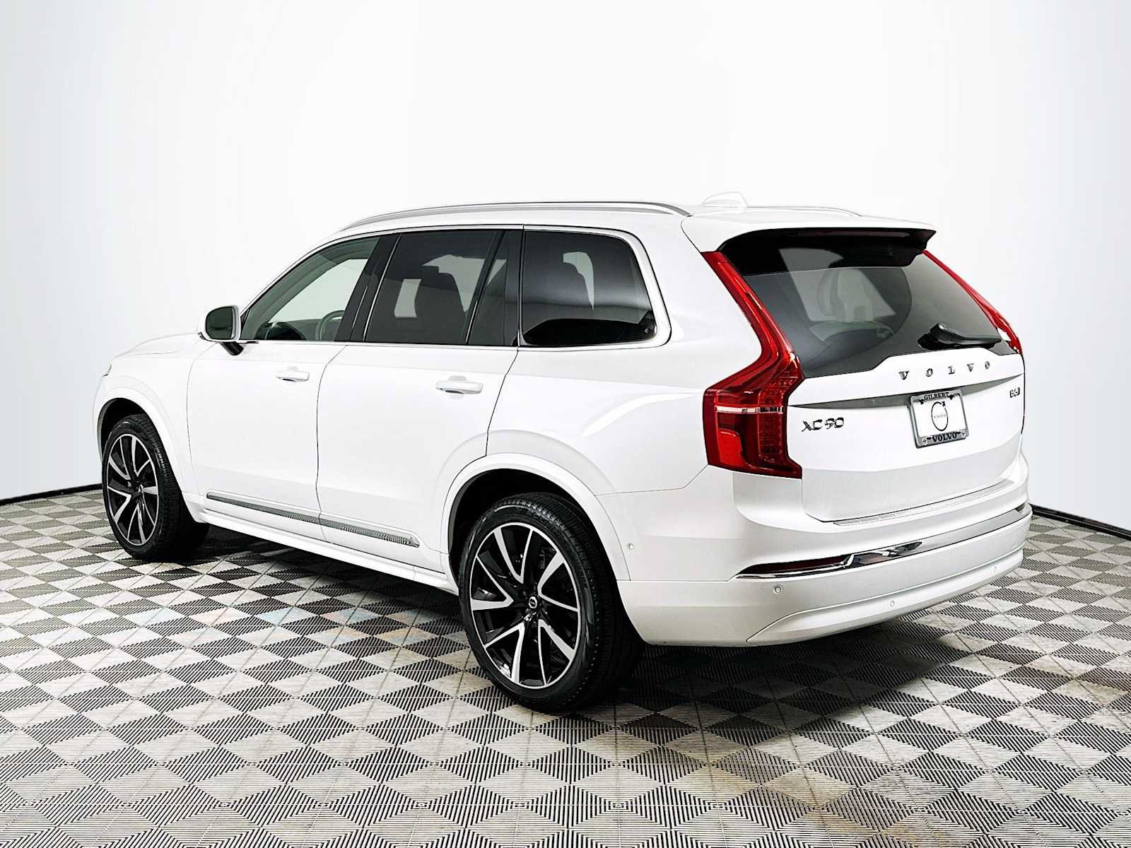 Used 2023 Volvo XC90 B6 Plus w/ Protection Package Premier AWD/4WD image 5