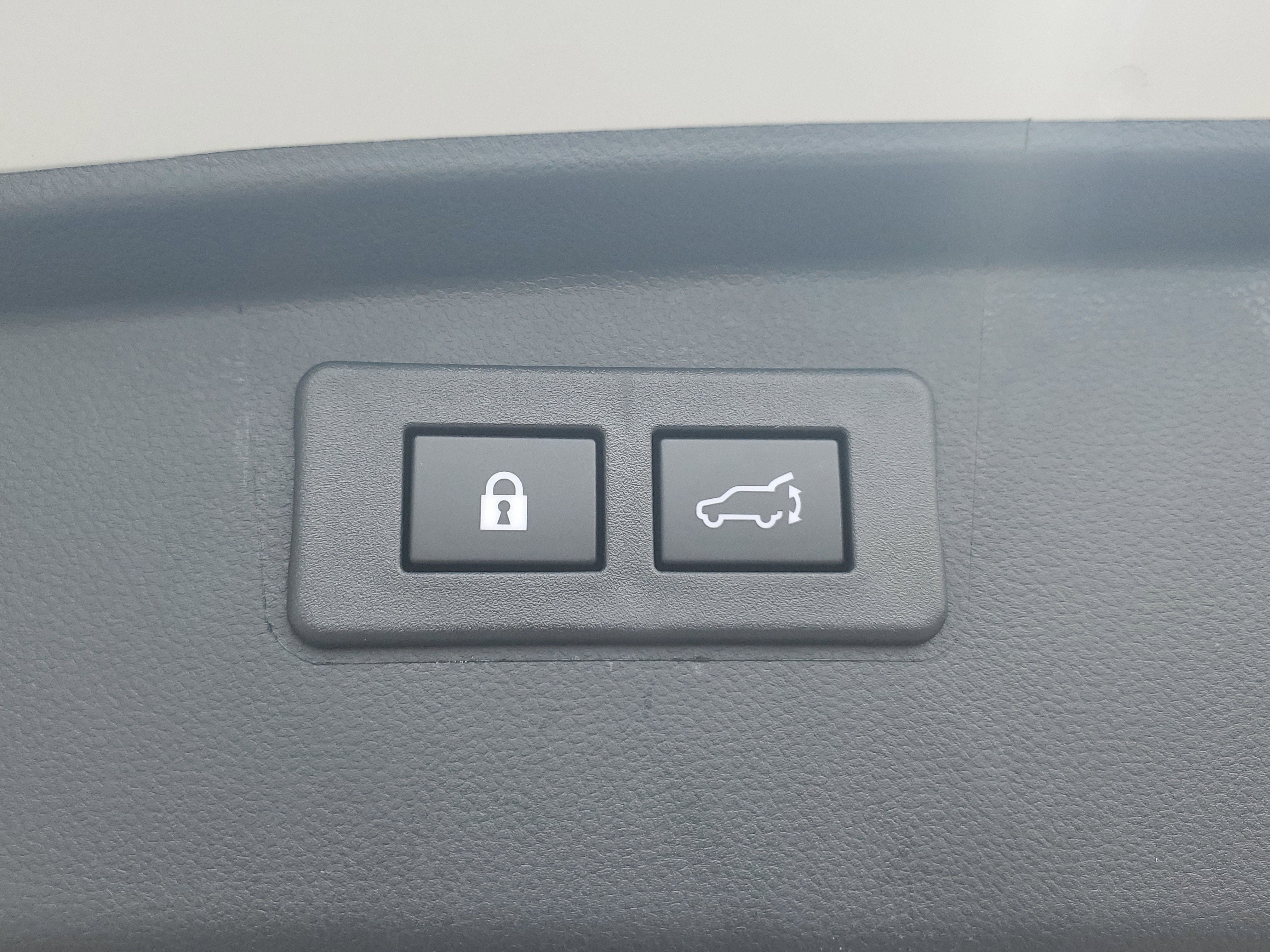 Used 2025 Subaru Outback Limited w/ Popular Package #2 image 11