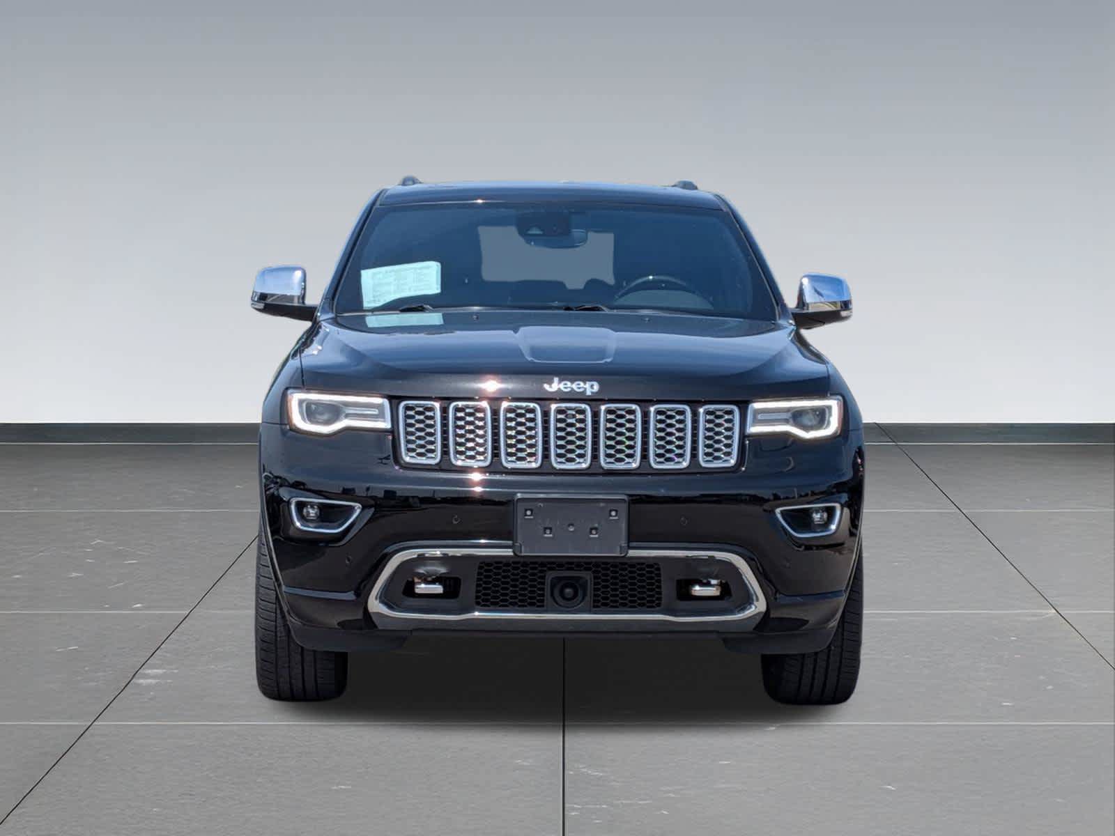 Used 2019 Jeep Grand Cherokee Overland AWD/4WD image 8