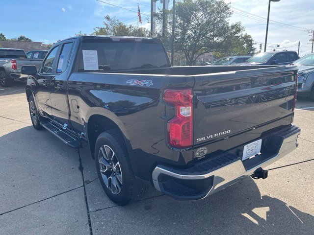 Certified 2024 Chevrolet Silverado 1500 LT AWD/4WD image 6