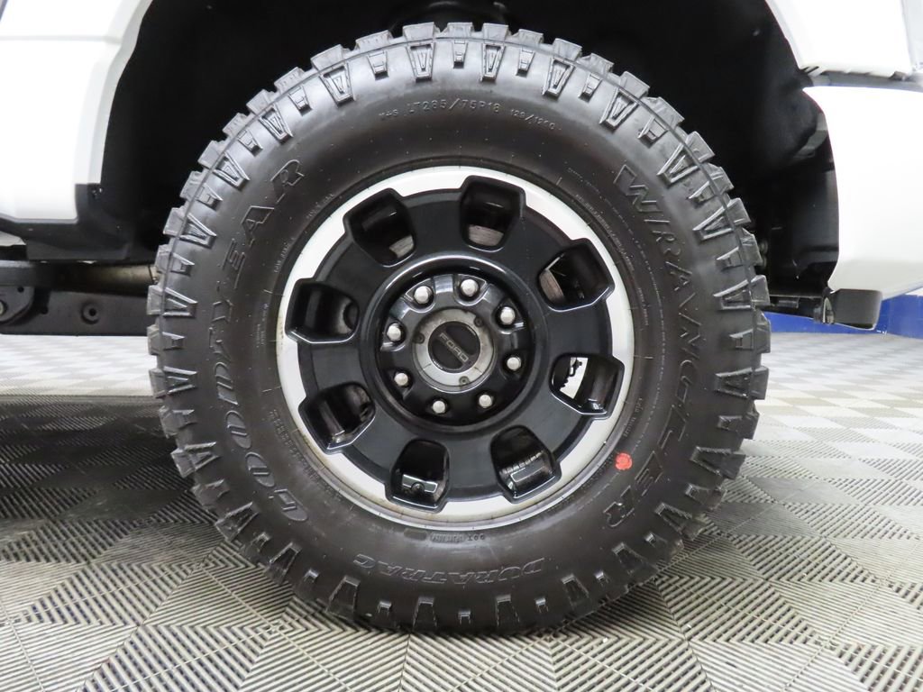 Used 2026 Ford F250 Platinum w/ Tremor Off-Road Package image 8
