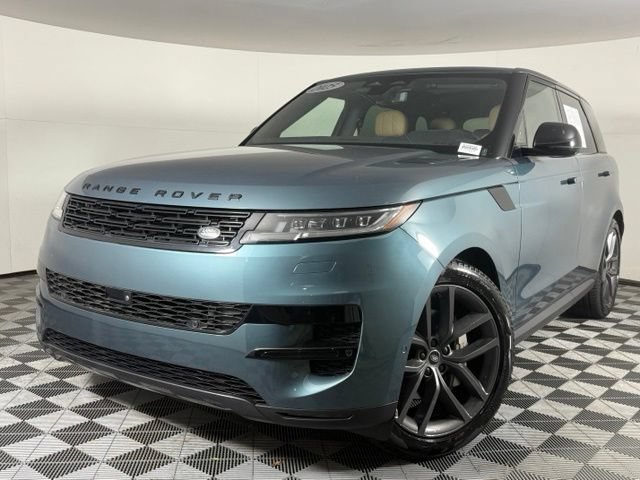 Used 2025 Land Rover Range Rover Sport SE