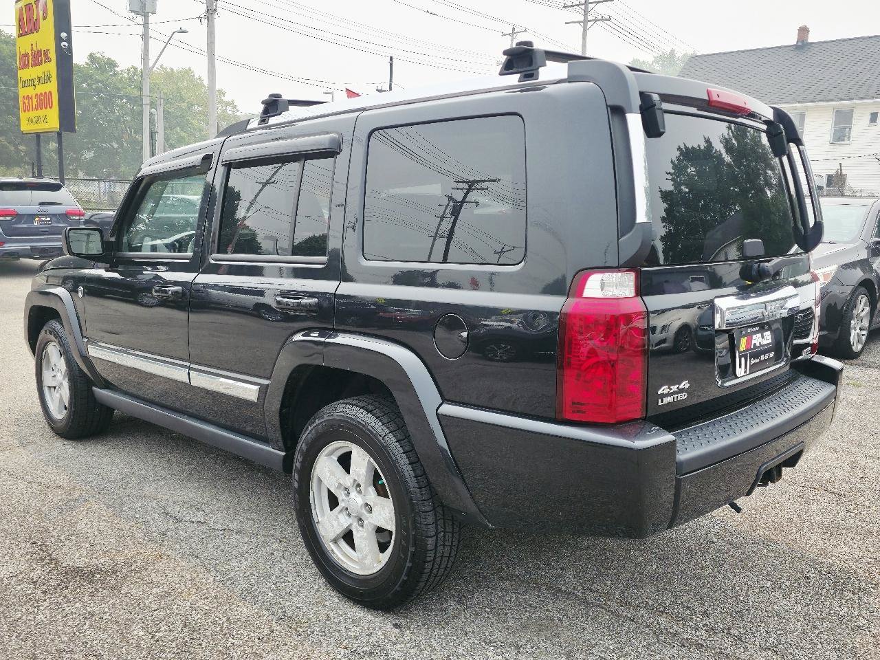 Used 2008 Jeep Commander Limited w/ Trailer Tow Group IV AWD/4WD image 7