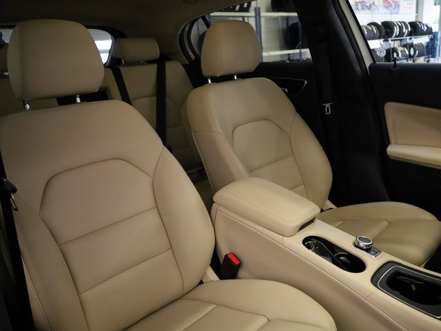 Used 2020 Mercedes-Benz GLA 250 4MATIC image 7