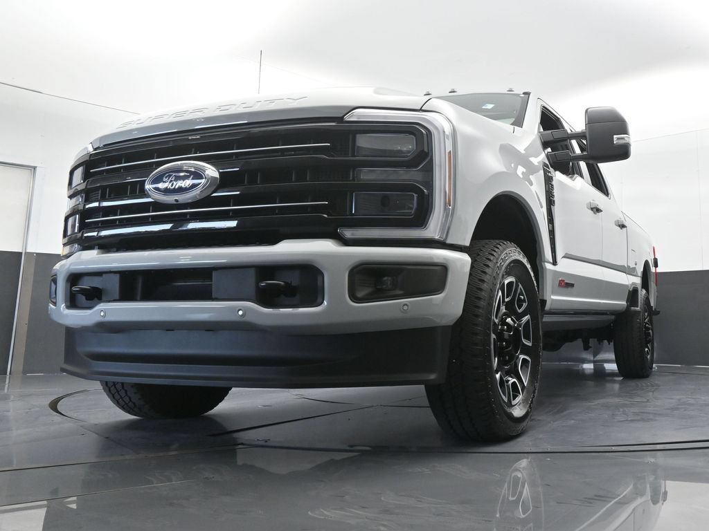 Used 2026 Ford F350 Platinum w/ FX4 Off-Road Package AWD/4WD image 71