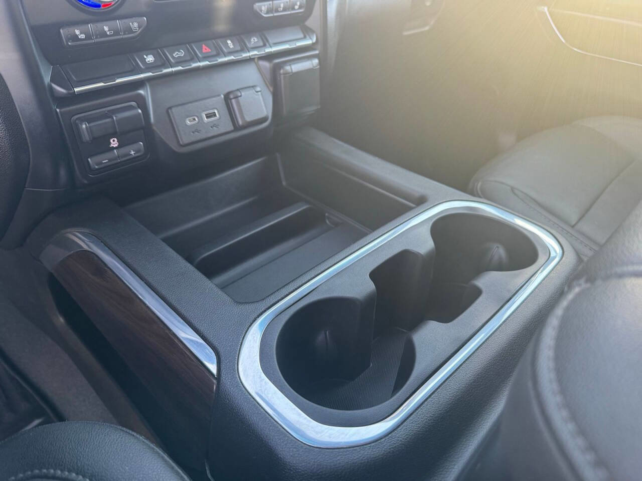 Used 2021 GMC Sierra 2500 SLT image 26