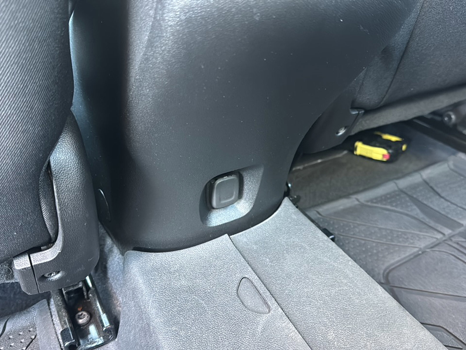 Used 2021 Chevrolet Malibu RS image 19