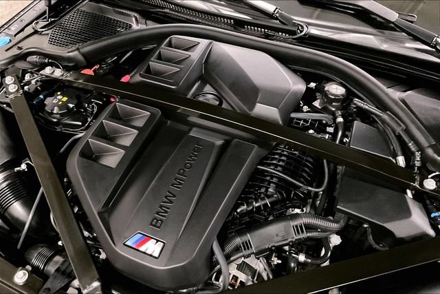 Used 2025 BMW M4 xDrive Competition w/ M Carbon Exterior Package AWD/4WD image 35
