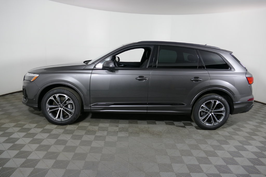 Used 2026 Audi Q7 2.0T Premium w/ Convenience Plus Package AWD/4WD image 4