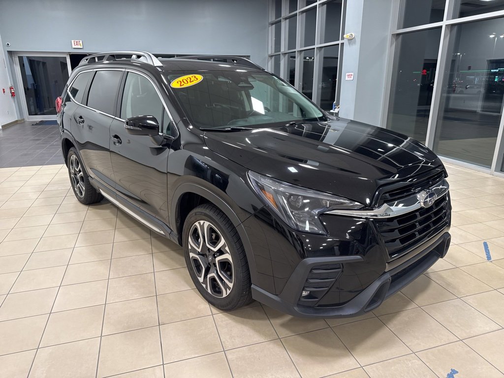 Used 2023 Subaru Ascent Limited image 5