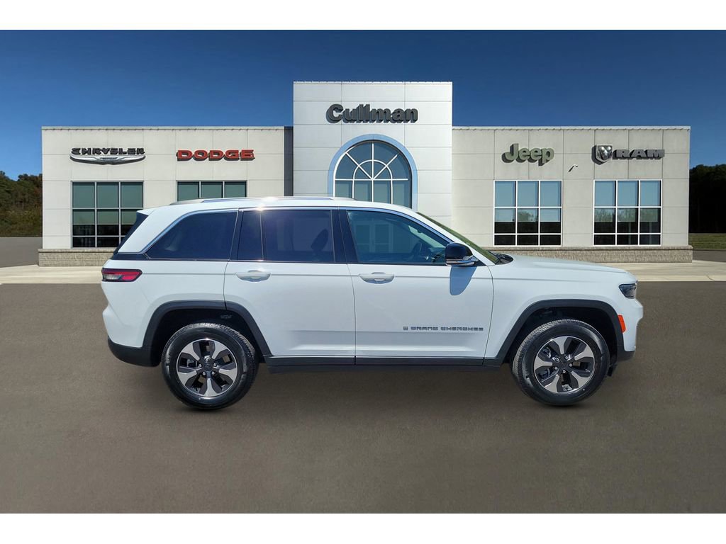 Used 2022 Jeep Grand Cherokee Limited 4xe AWD/4WD image 2