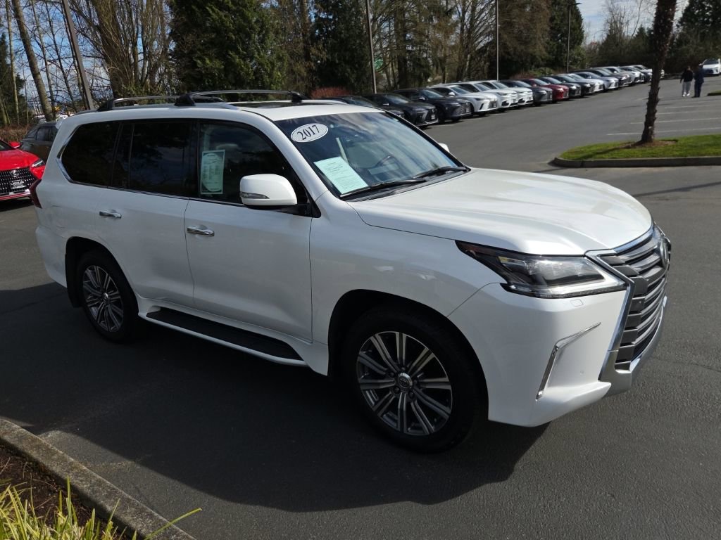 Used 2017 Lexus LX 570 4WD w/ Luxury Package image 8