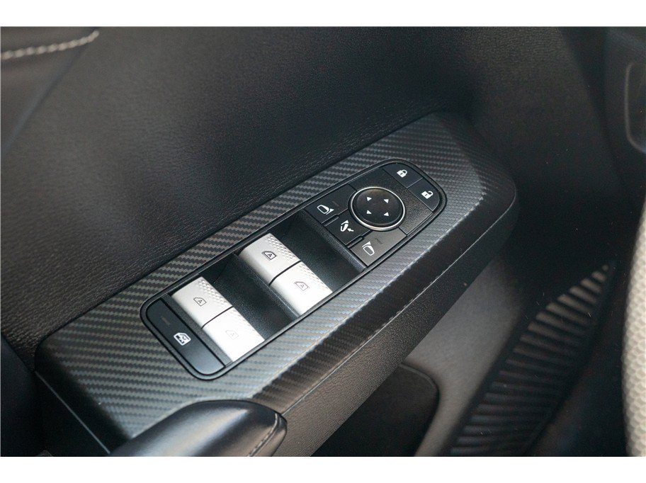 Used 2023 Mitsubishi Outlander SE Black Edition AWD/4WD image 24