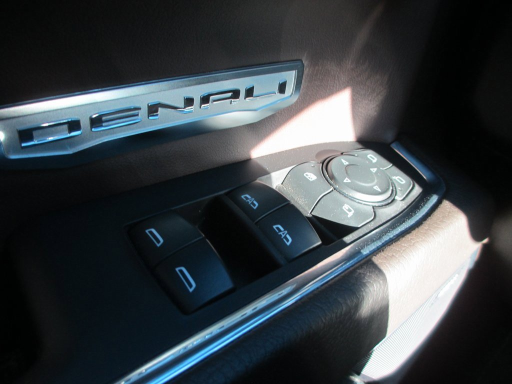 Certified 2023 GMC Sierra 1500 Denali image 28