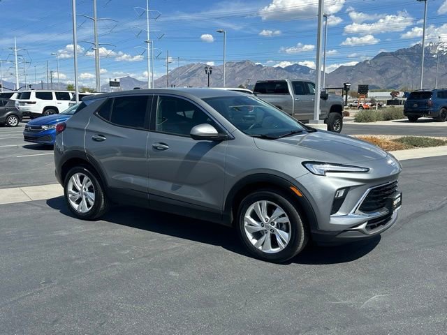 Used 2025 Buick Encore GX Preferred image 27