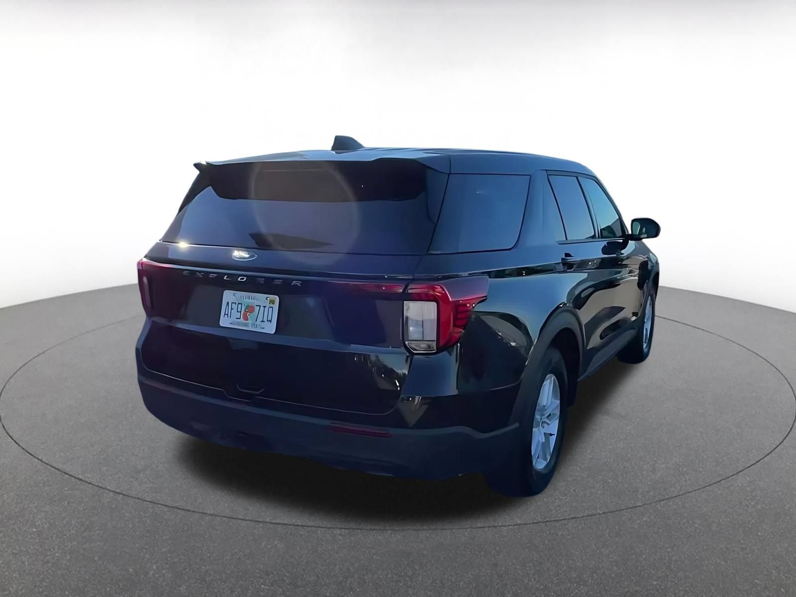 Used 2026 Ford Explorer Active RWD image 14