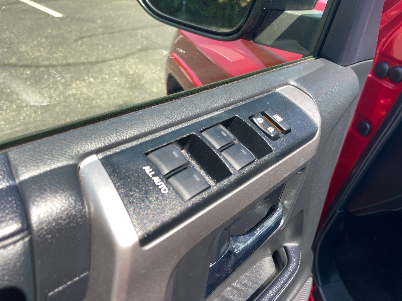Used 2020 Toyota 4Runner SR5 Premium RWD image 8