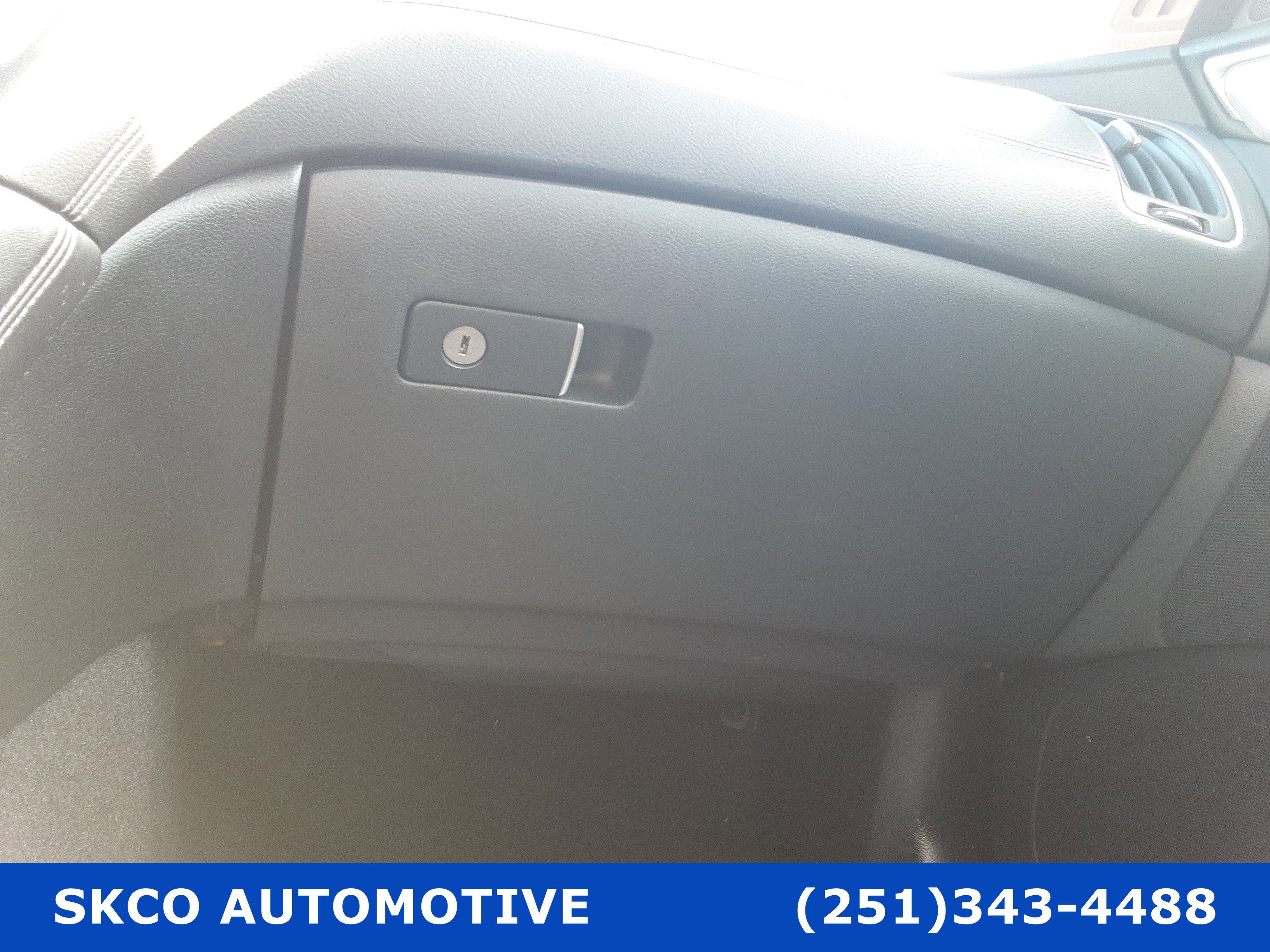 Used 2020 INFINITI Q50 Luxe image 24