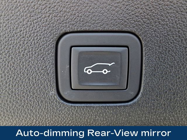 Used 2025 GMC Yukon Denali Ultimate image 35