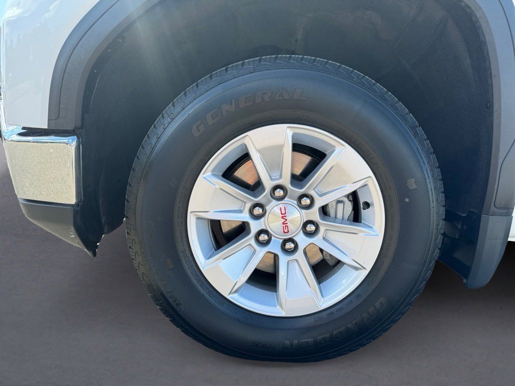 Used 2024 GMC Sierra 1500 SLE AWD/4WD image 9