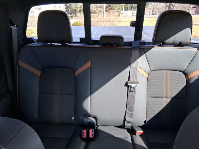 Used 2024 GMC Canyon AT4 w/ Canyon Safety Plus Package image 17