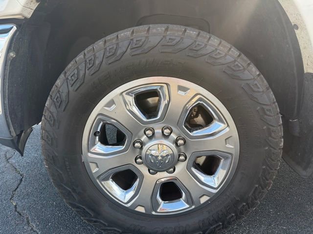 Used 2018 RAM 2500 Laramie w/ Convenience Group image 9