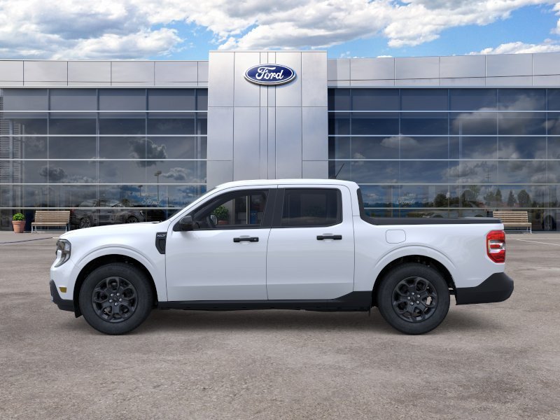 New 2025 Ford Maverick XLT w/ XLT Luxury Package FWD image 4