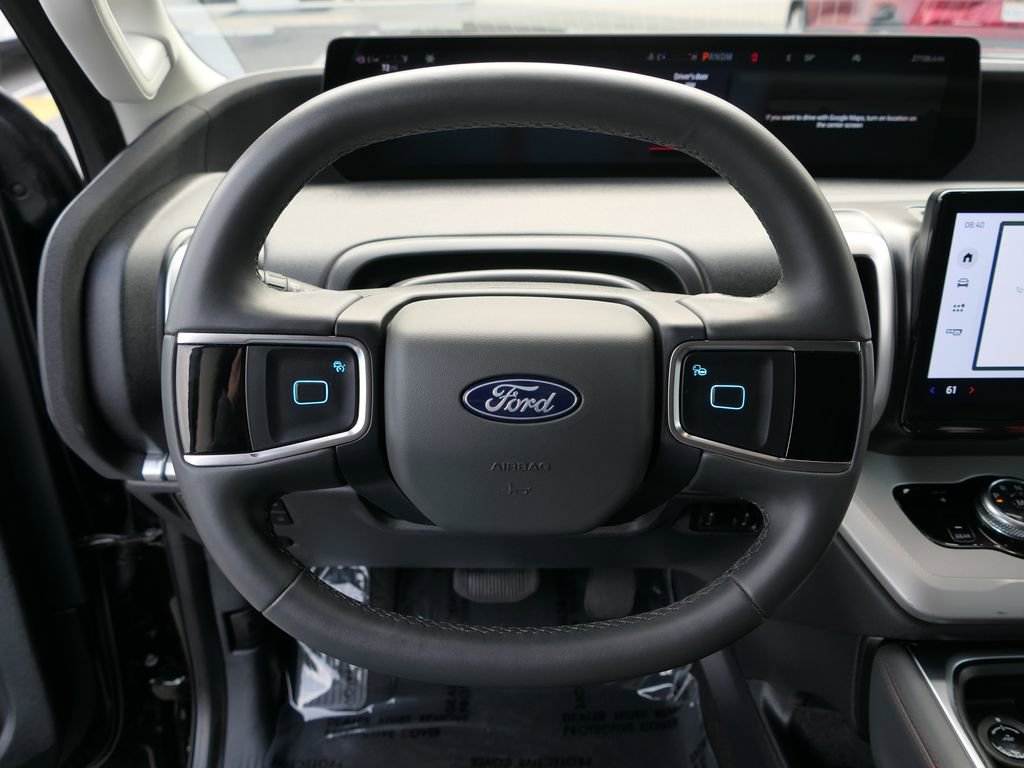 Used 2025 Ford Expedition Max Active AWD/4WD image 19