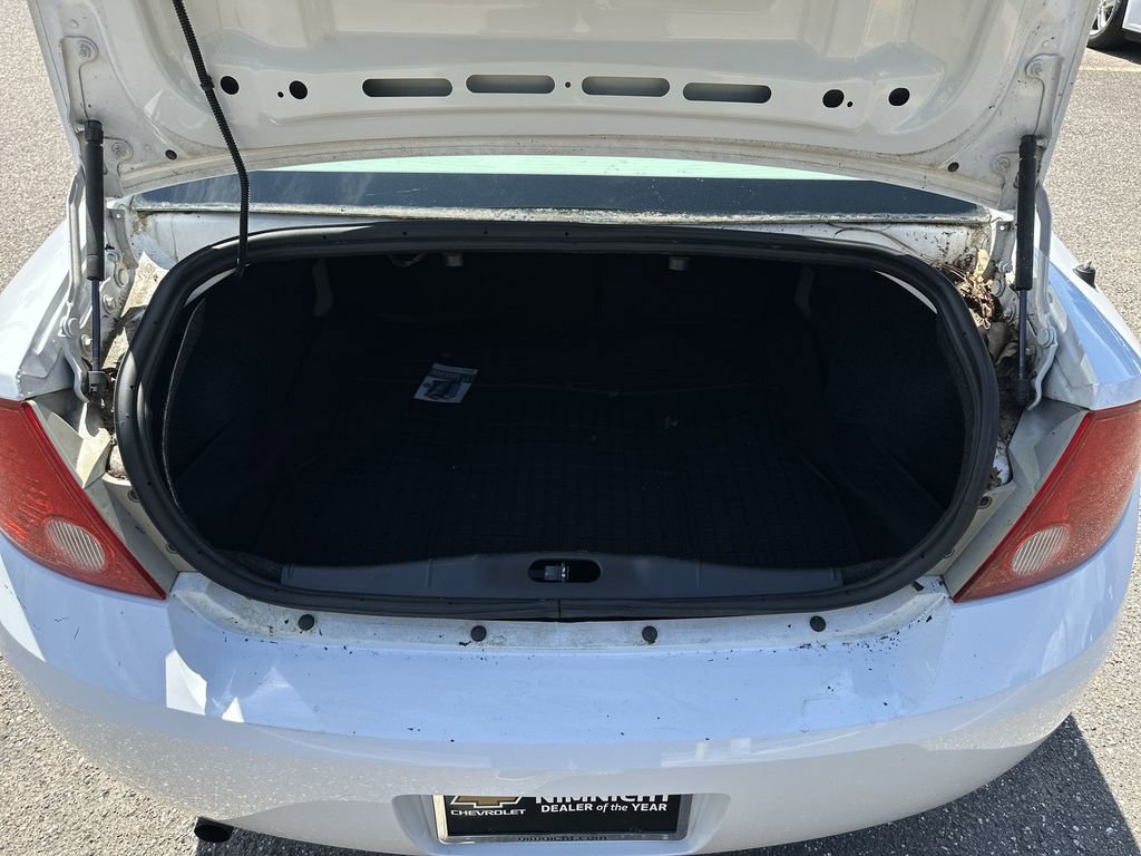 Used 2009 Chevrolet Cobalt LT w/ Preferred Equipment Group FWD image 23