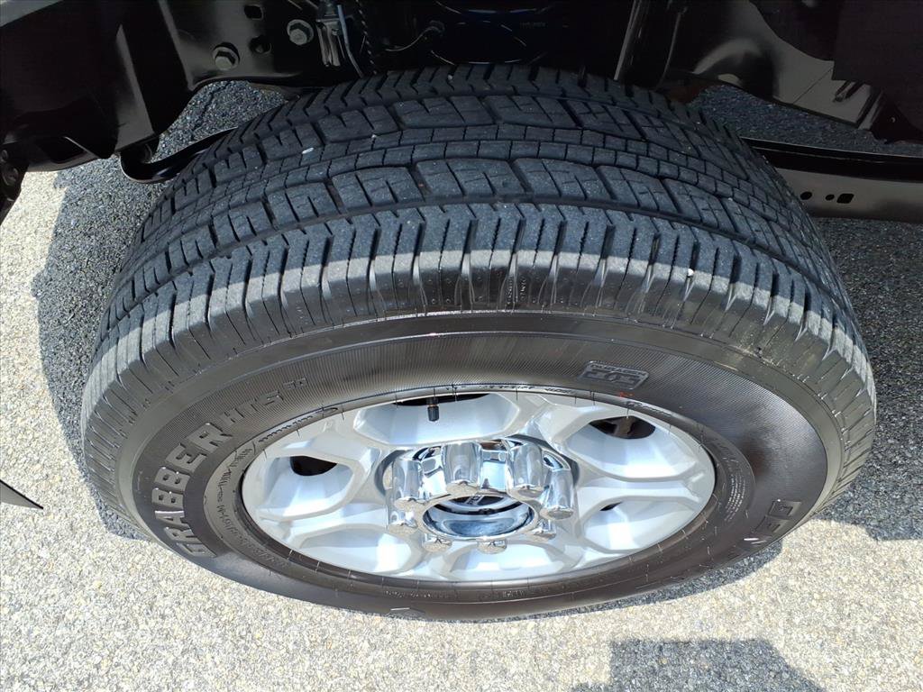 Used 2025 Ford F250 XLT AWD/4WD image 10