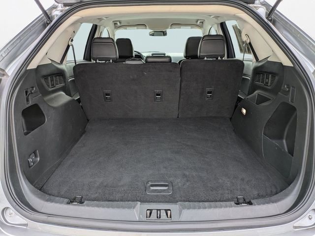 Used 2024 Ford Edge SEL image 12