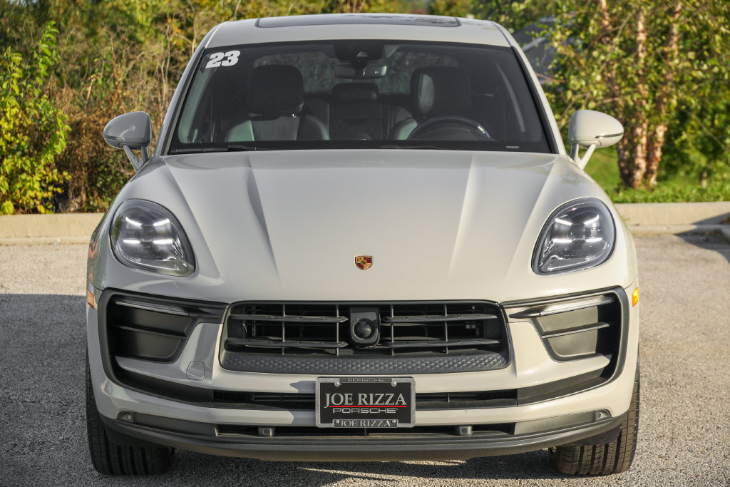 Certified 2023 Porsche Macan Turbo AWD/4WD image 20