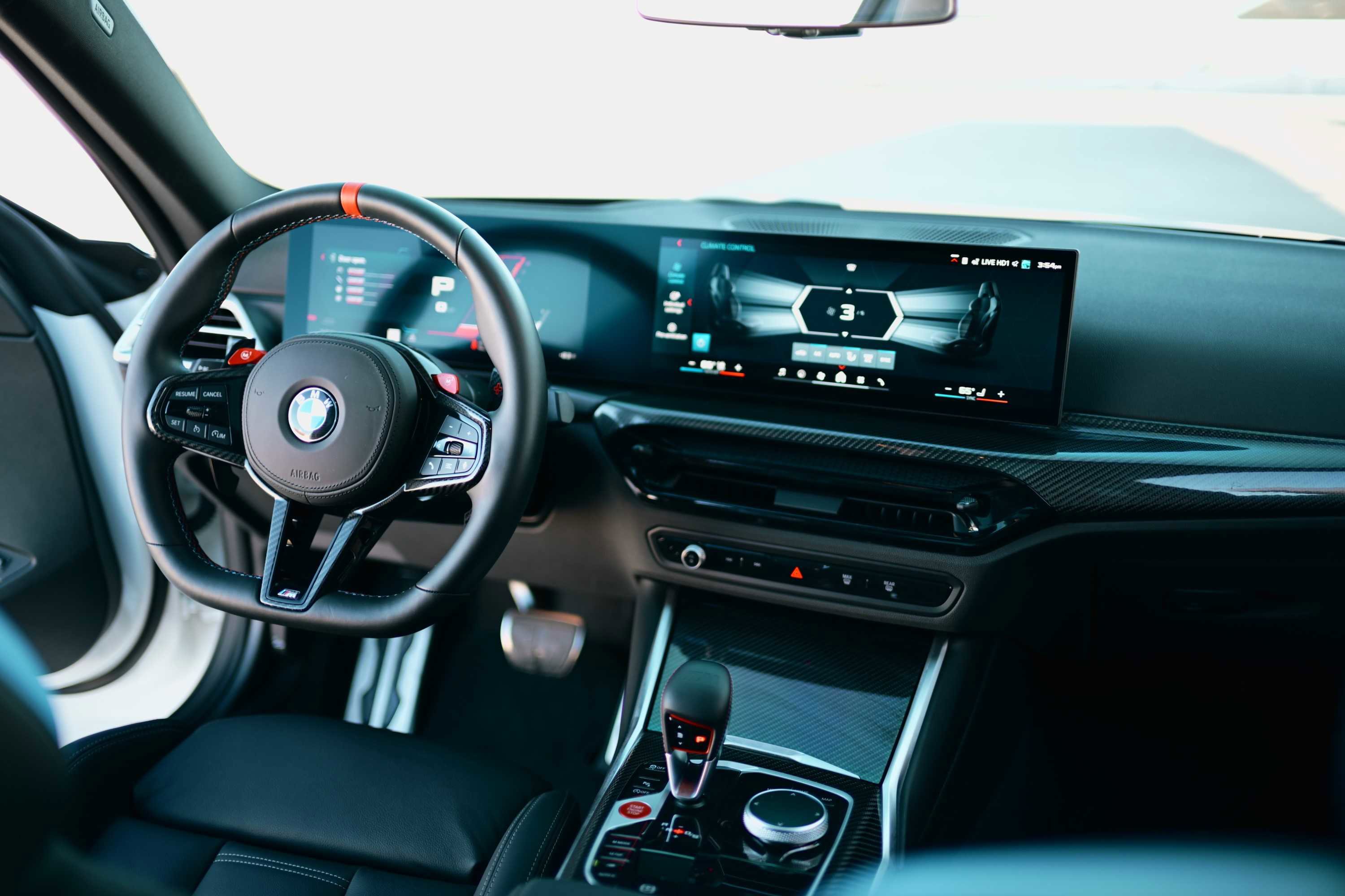 Used 2025 BMW M2 w/ Lighting Package image 32