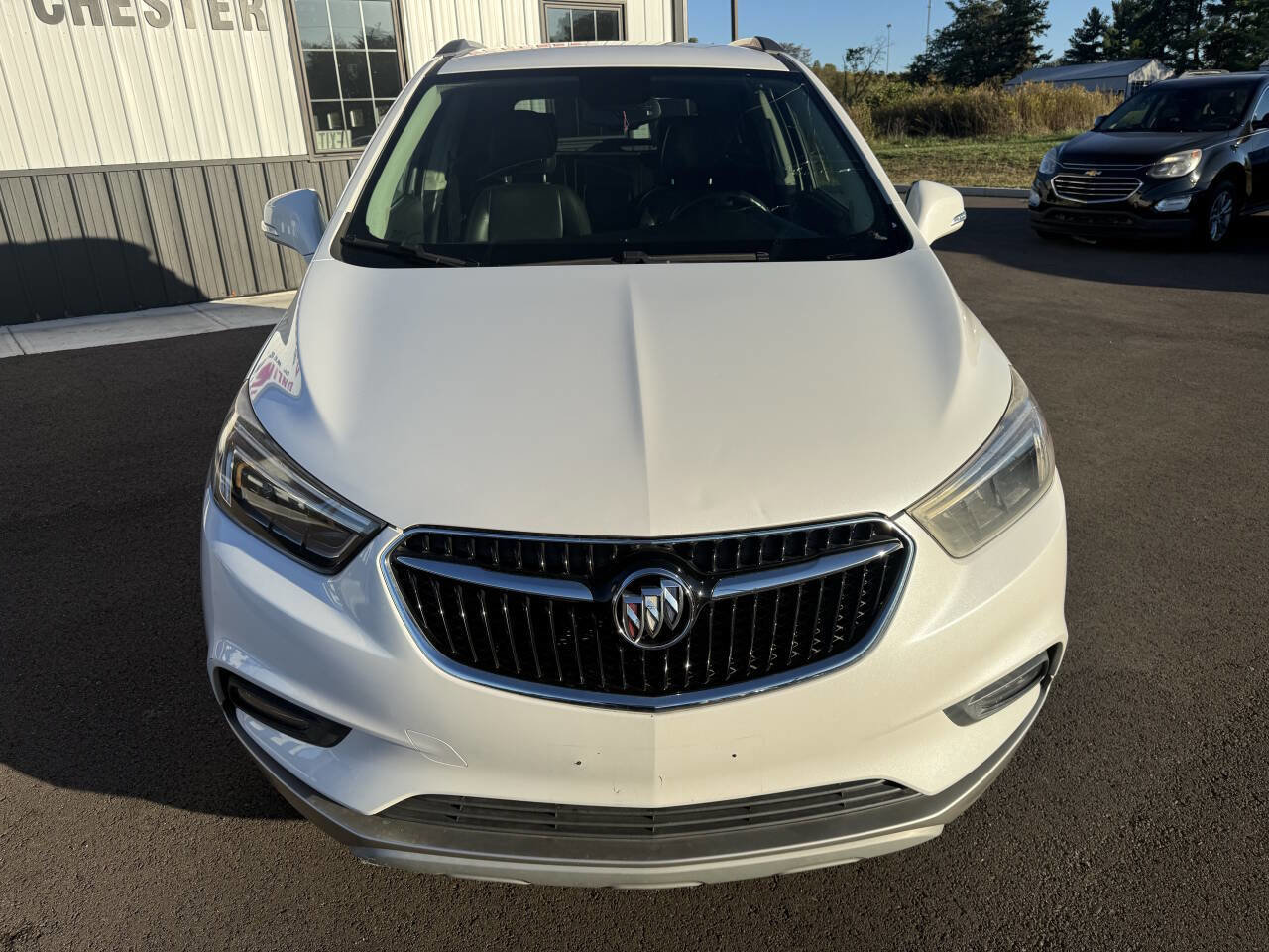 Used 2017 Buick Encore Essence FWD image 5
