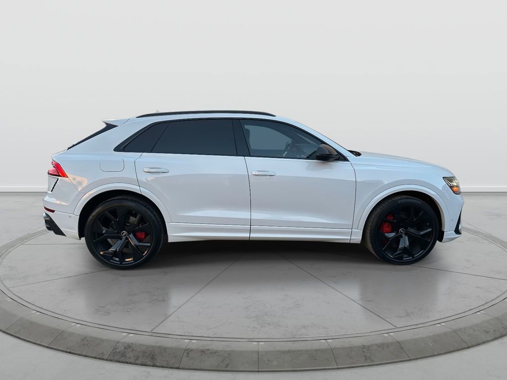 Used 2024 Audi RS Q8 image 4