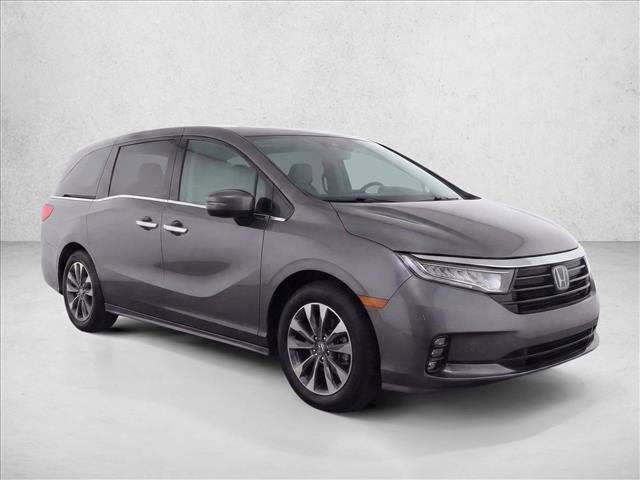 Certified 2024 Honda Odyssey EX-L image 3