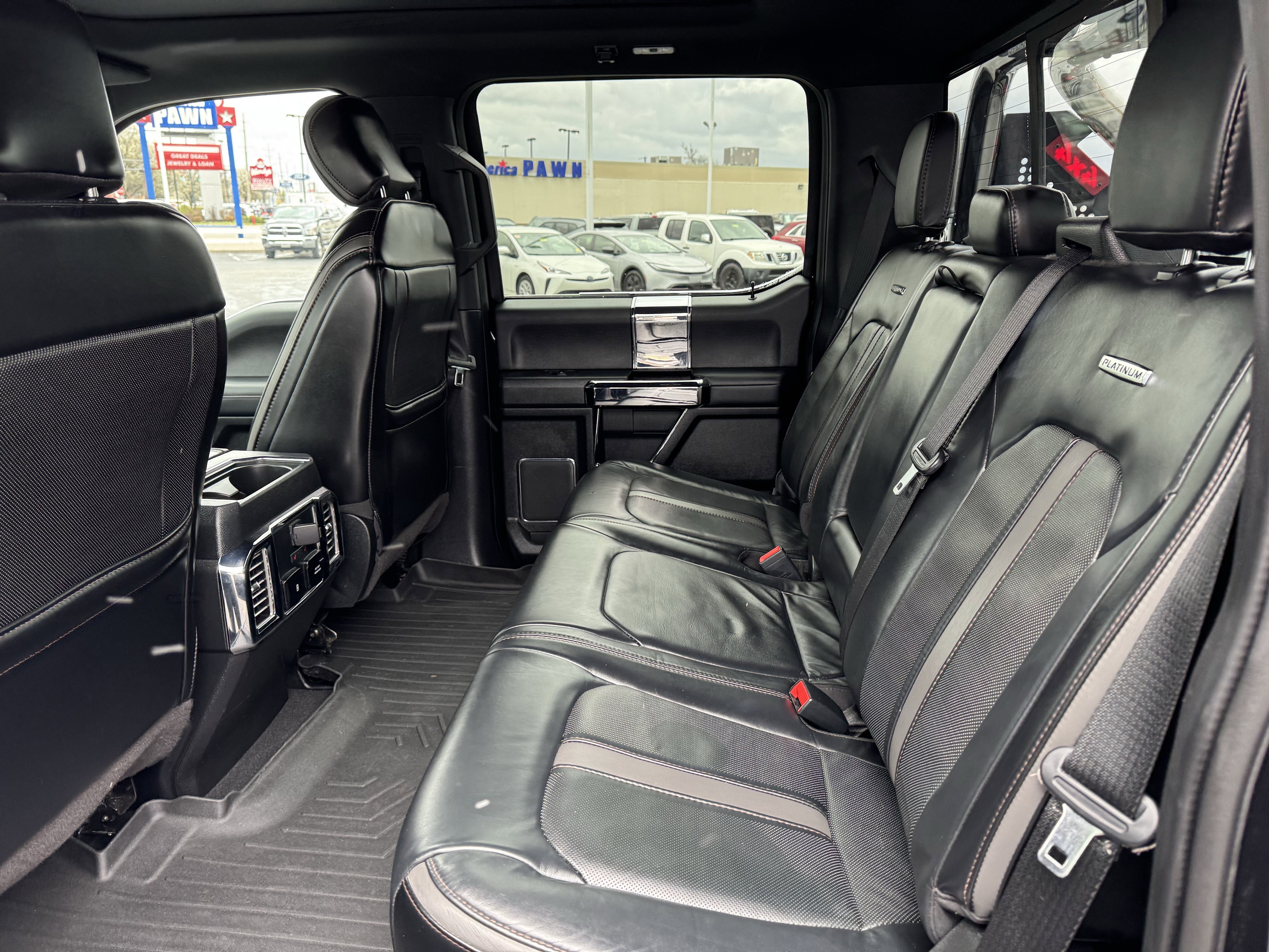 Used 2019 Ford F450 Platinum w/ Platinum Ultimate Package image 33