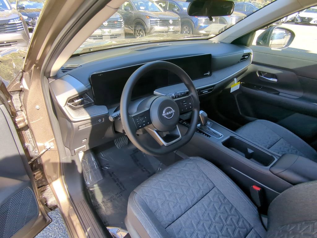 New 2026 Nissan Kicks SV image 15