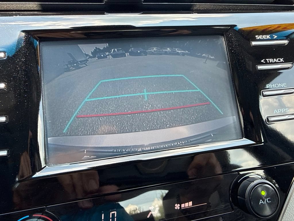 Used 2018 Toyota Camry SE FWD image 22