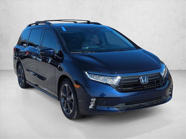 Used 2021 Honda Odyssey Elite image 3