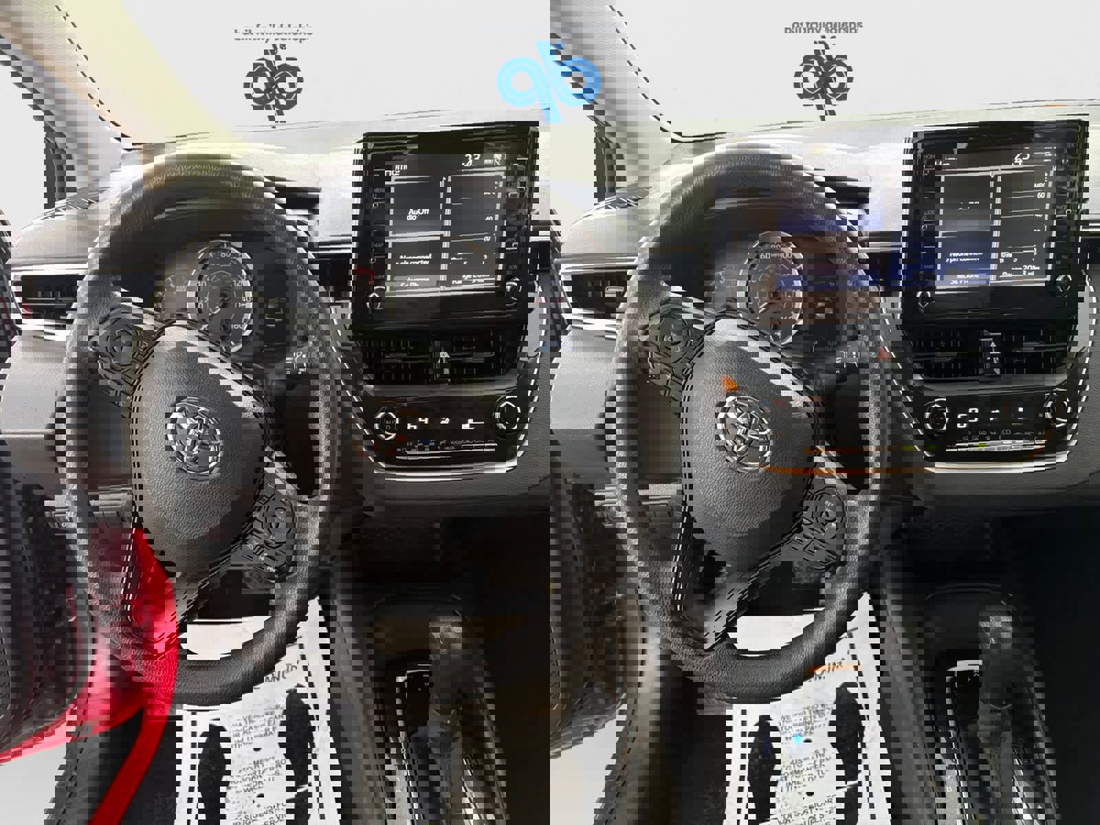 Used 2020 Toyota Corolla LE image 13