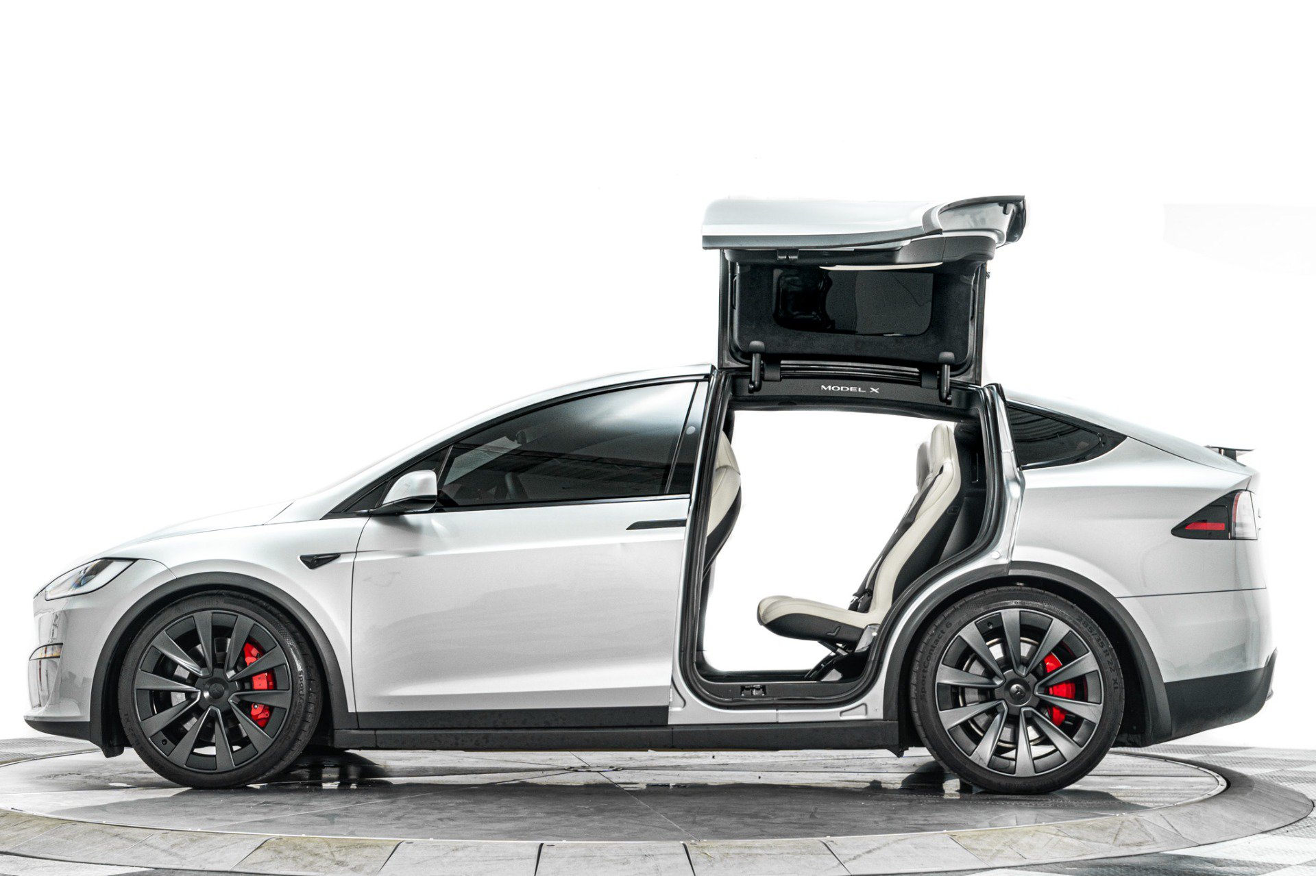 Used 2026 Tesla Model X Plaid AWD/4WD image 6