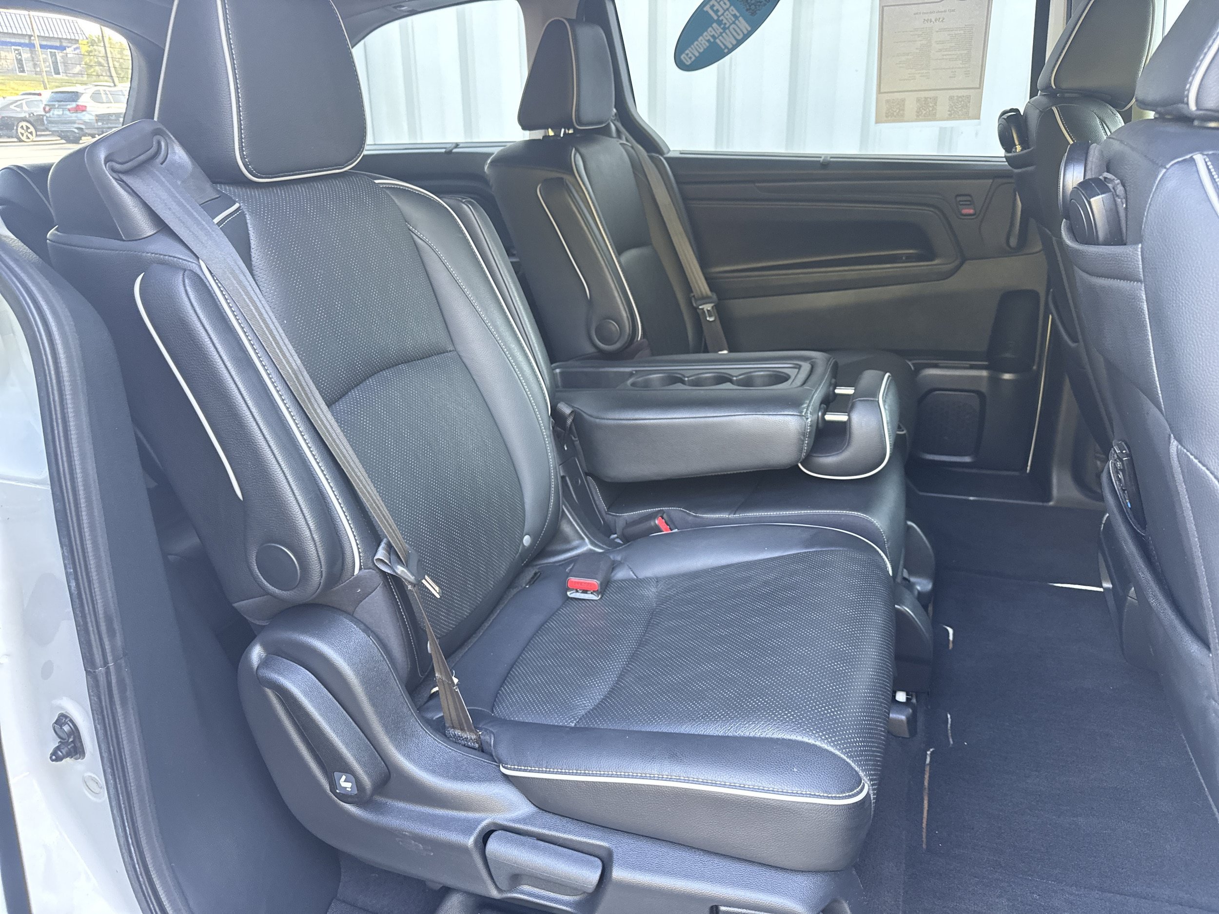 Used 2023 Honda Odyssey Elite image 14