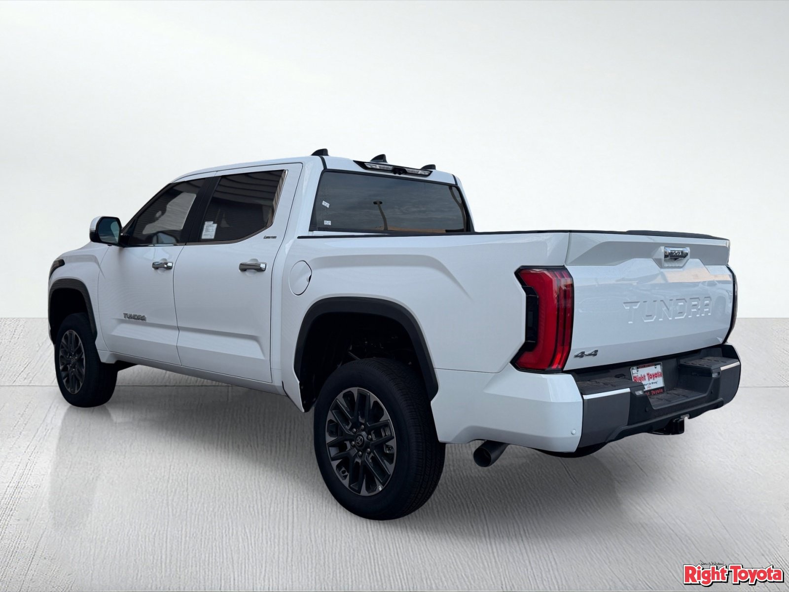 New 2026 Toyota Tundra Limited AWD/4WD image 3