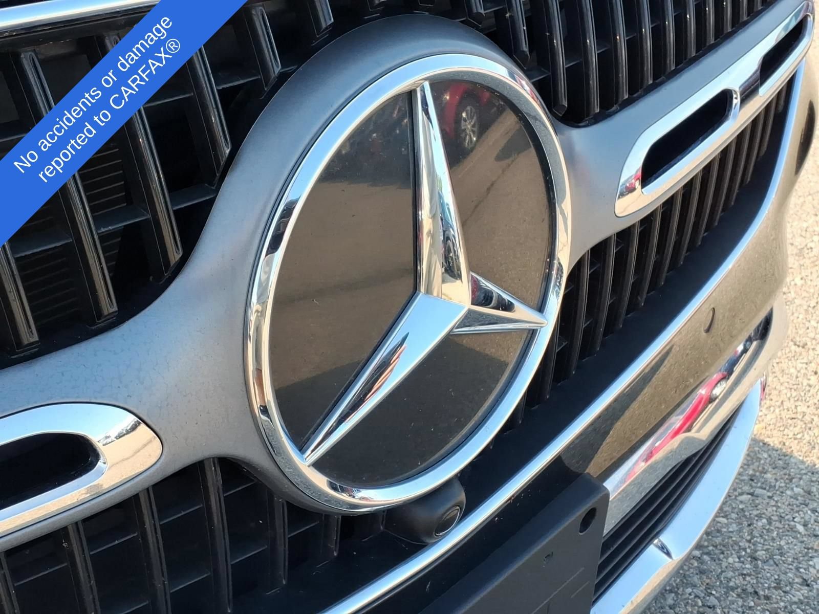 Used 2024 Mercedes-Benz GLC 300 image 21