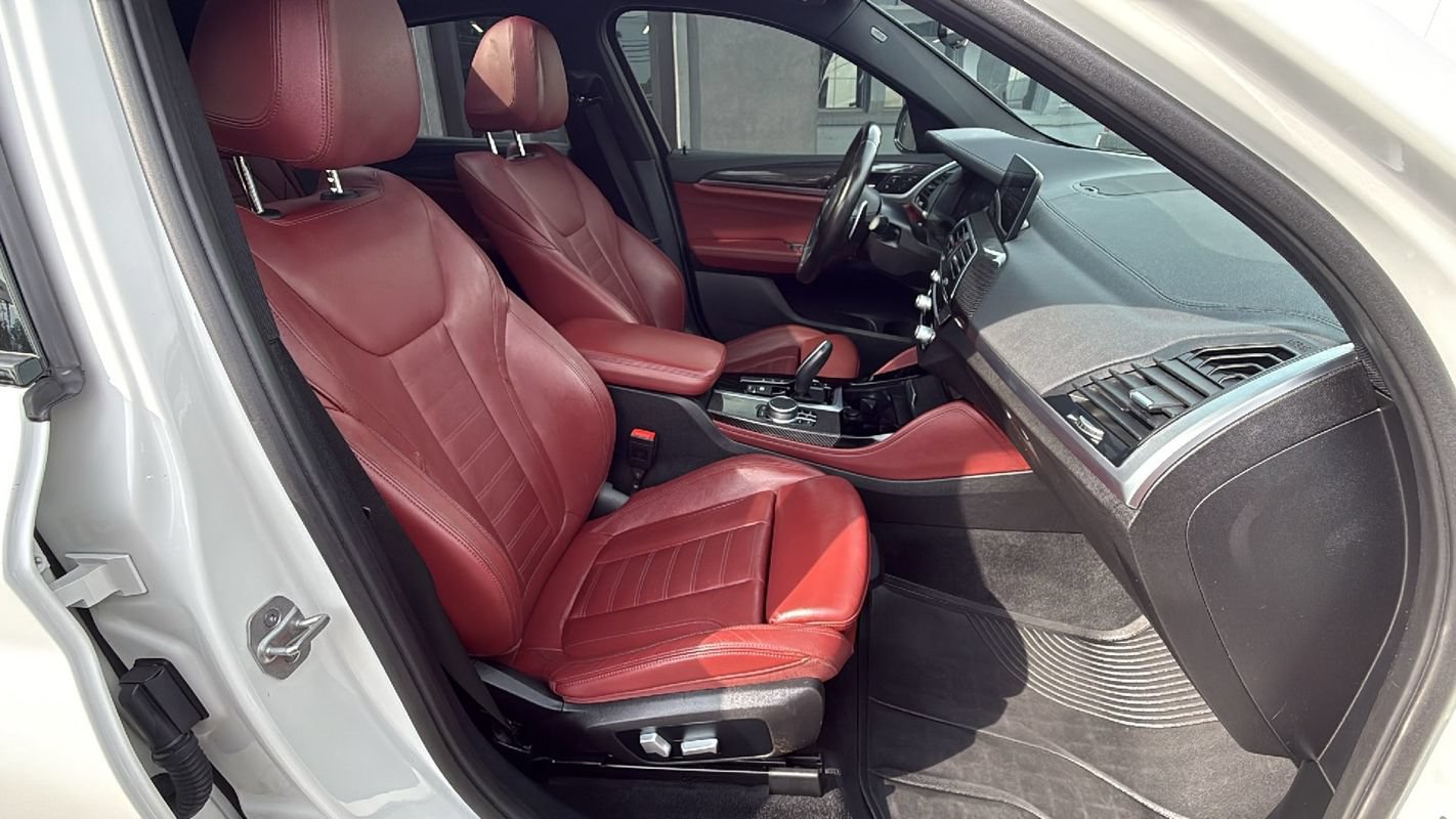 Used 2021 BMW X4 xDrive30i w/ M Sport Package AWD/4WD image 18