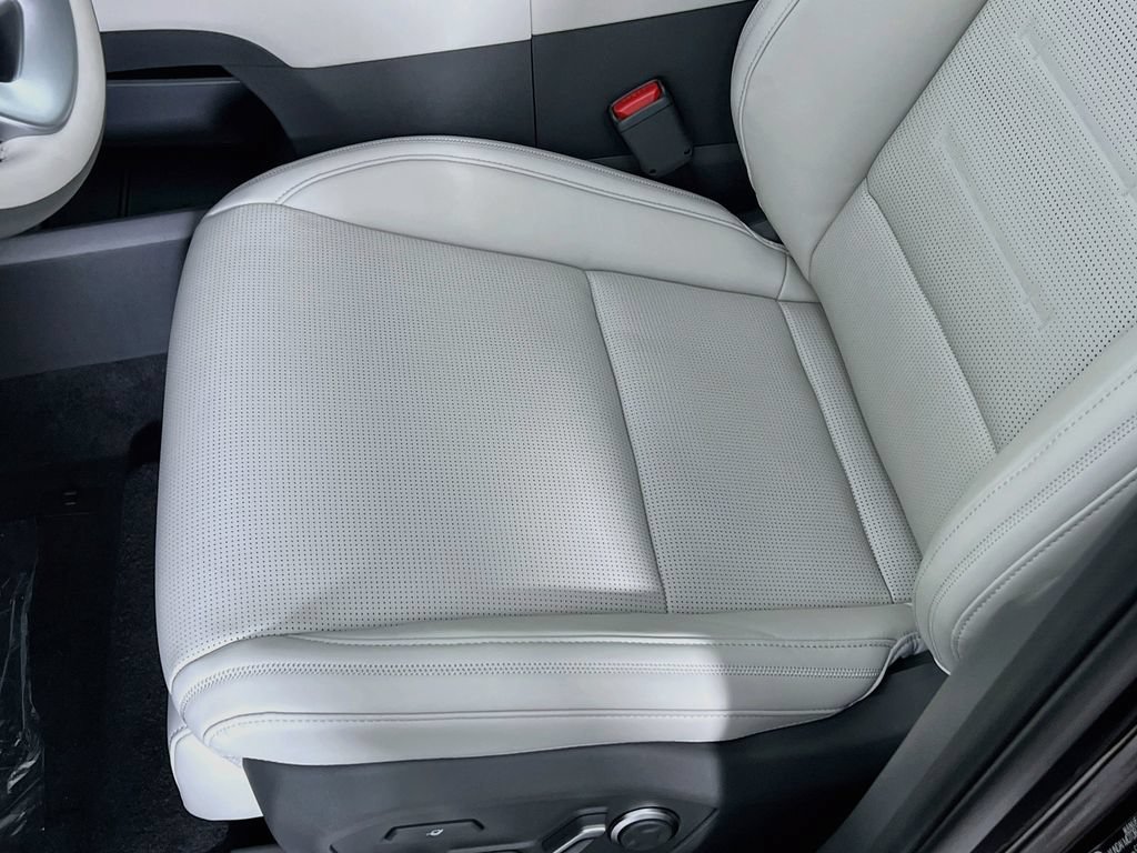 New 2027 Hyundai Santa Fe Calligraphy AWD/4WD image 18